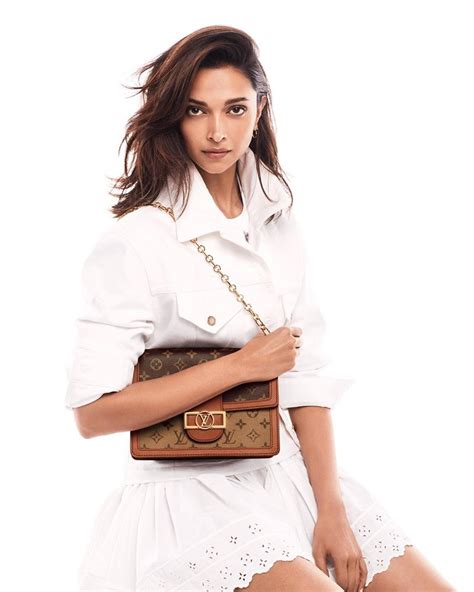 louis vuitton deepika padukone.